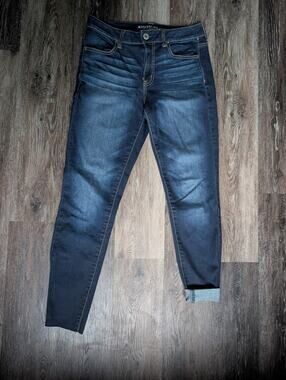 American Eagle Curvy Hi Rise Jegging Women's Jeans Size 8 Short Medium Wash